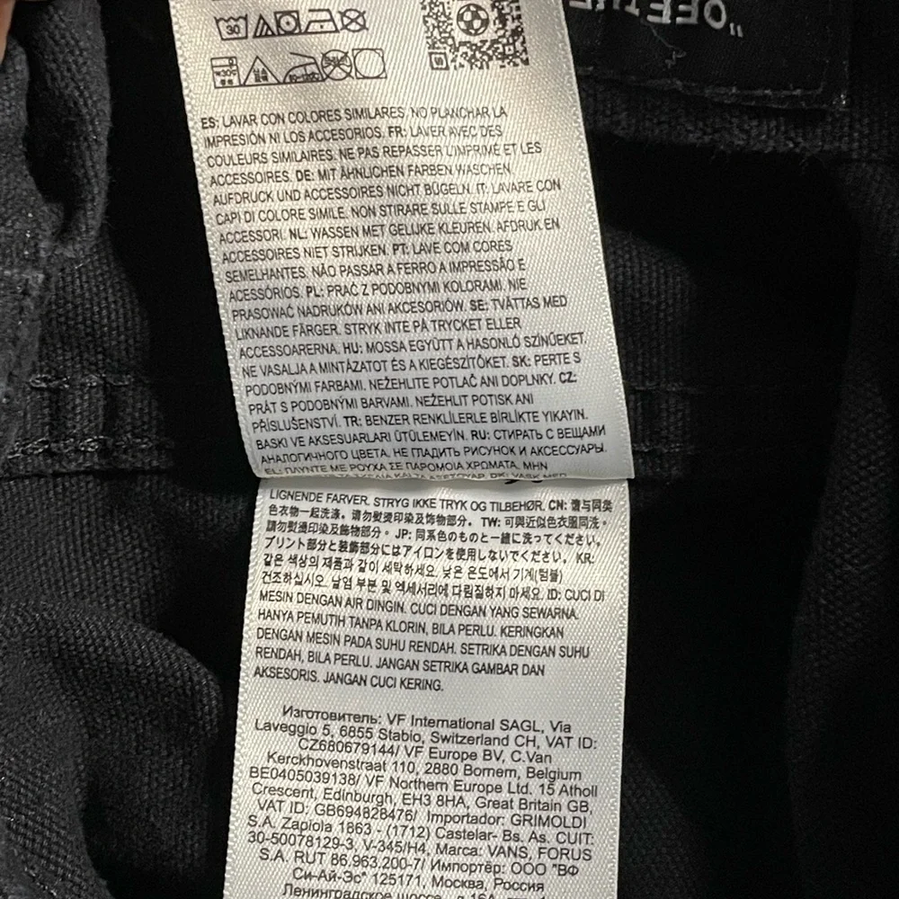 Vans Black Embroidered Utility Jacket XS Floral Button Front Size X-Small - Picture 9 of 12